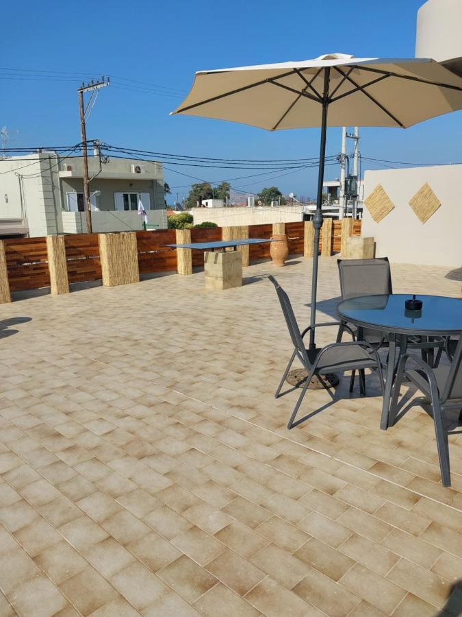 Passatempo Casa - 3 Bedroom Apartment Close To The Swimming Pool Gerani  Exteriér fotografie
